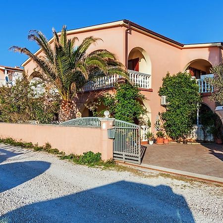 Villa Mare Apartments Vir Εξωτερικό φωτογραφία
