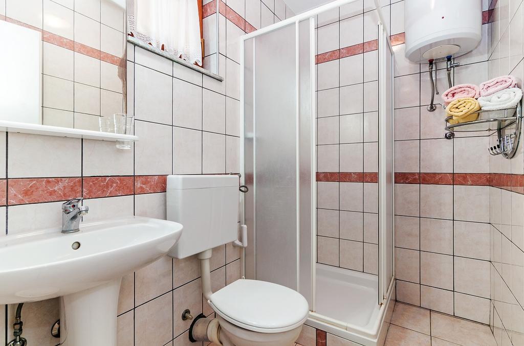 Villa Mare Apartments Vir Εξωτερικό φωτογραφία